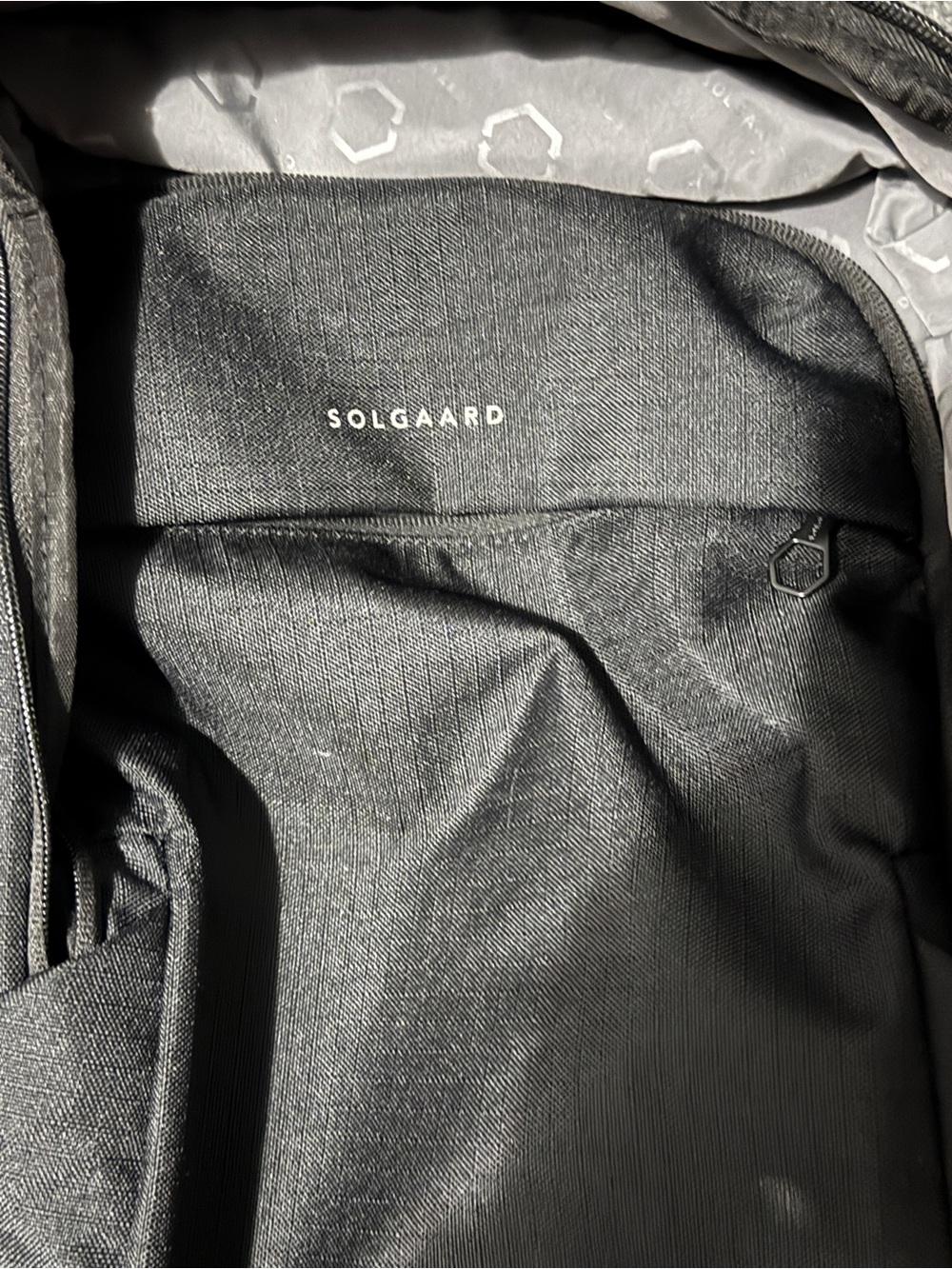 Solgaard Black Men's Backpack - Sleek Everyday Carry